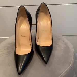 Louboutin Decollete Nappa Shiny Black Size 37 (7)